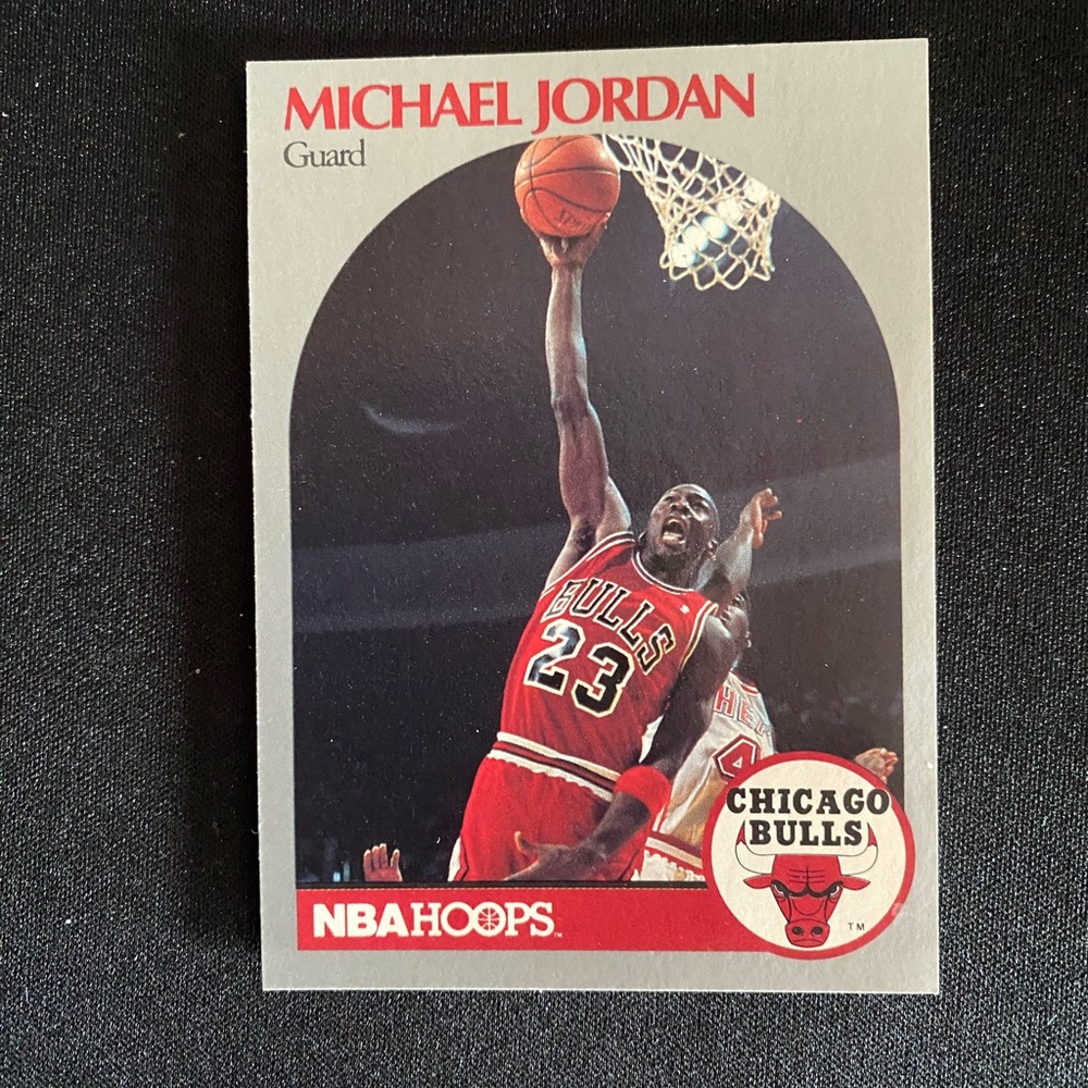 Michael Jordan Chicago Bulls NBA Hoops Card 1990